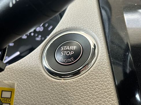 Used 2022 Nissan Rogue Sport SV w/ Technology Package image 24