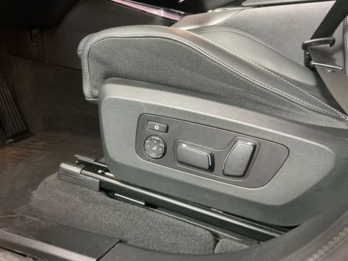 Certified 2025 BMW X3 xDrive30i w/ Premium Package AWD/4WD image 19