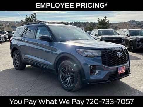 New 2026 Ford Explorer ST-Line w/ ST-Line Street Pack AWD/4WD image 7