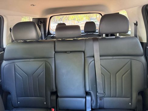 Used 2025 Hyundai Santa Fe SEL image 36