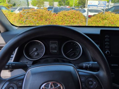 Used 2024 Toyota Camry LE w/ Convenience Package FWD image 7