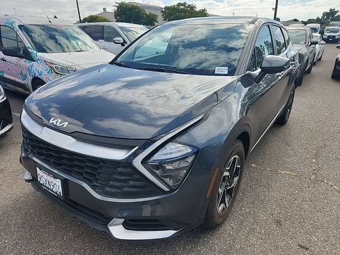 Certified 2023 Kia Sportage LX FWD image 3