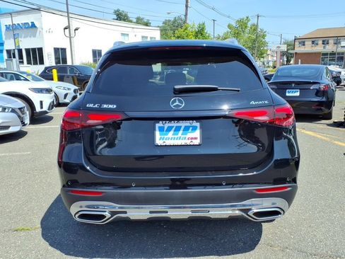 Used 2023 Mercedes-Benz GLC 300 4MATIC image 5