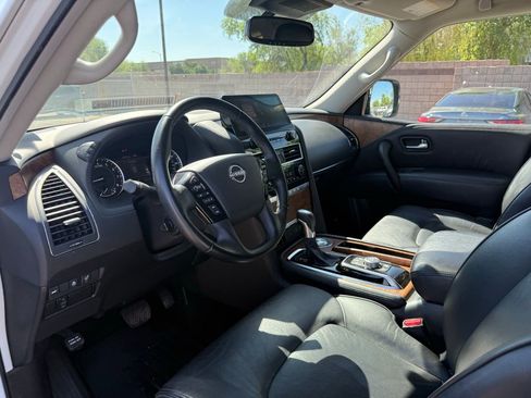Used 2024 Nissan Armada SL w/ Captain's Chairs Package image 15
