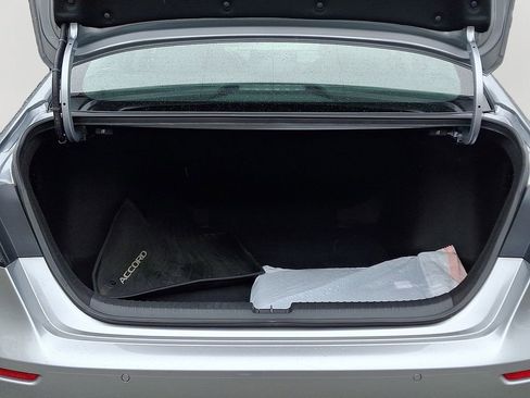 Used 2023 Honda Accord Touring image 29