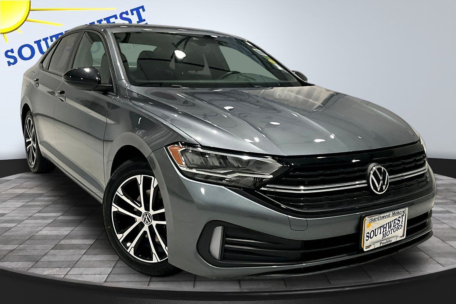 Used 2023 Volkswagen Jetta Sport FWD image 3