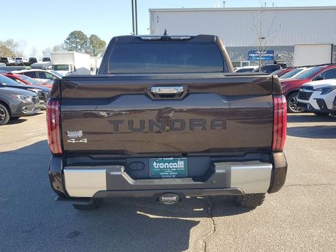 Used 2023 Toyota Tundra Limited image 5