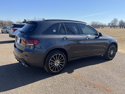 Used 2020 Mercedes-Benz GLC 300 4MATIC image 6