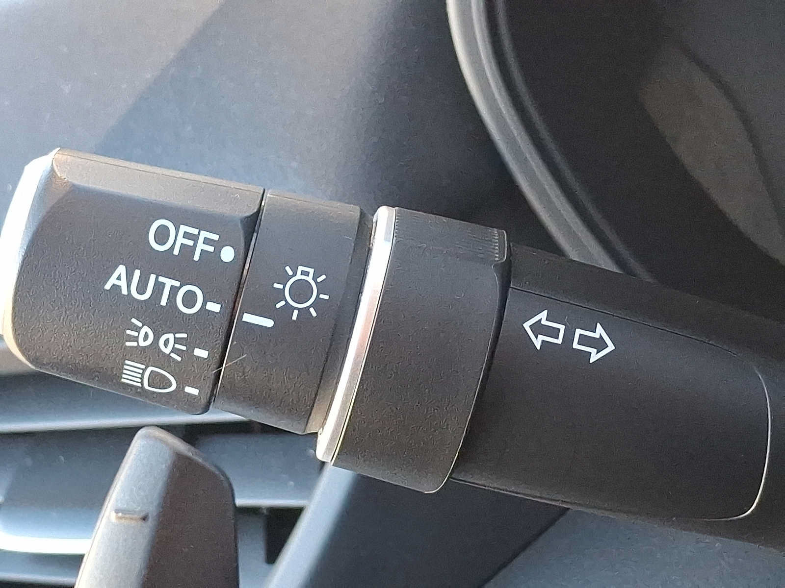 Used 2023 Acura TLX w/ Technology Package FWD image 26