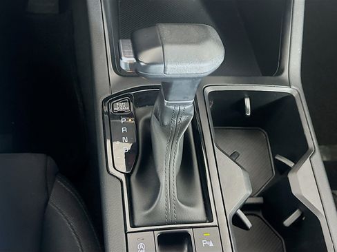 Used 2025 Kia K5 LXS image 24