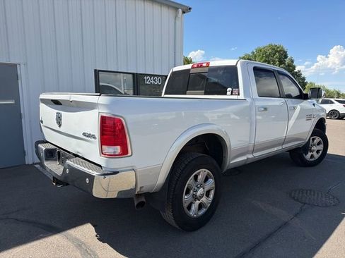 Used 2016 RAM 2500 Laramie w/ Convenience Group AWD/4WD image 3