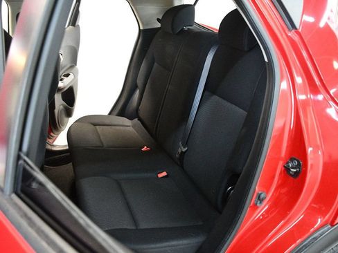 Used 2014 Nissan Juke S FWD image 33