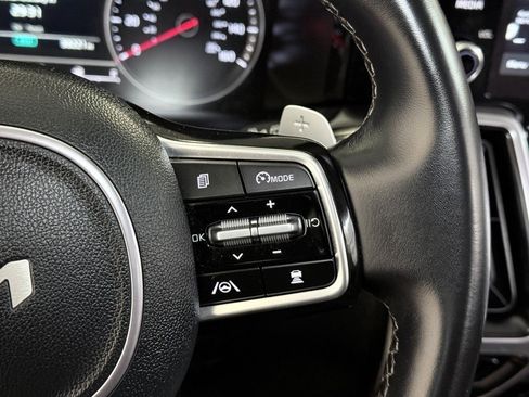 Used 2023 Kia Sorento EX image 37