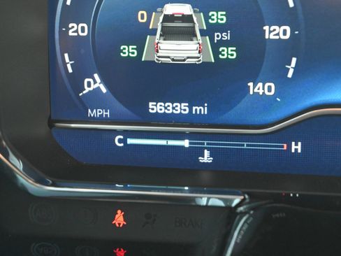 Used 2024 Chevrolet Silverado 1500 ZR2 w/ Technology Package image 22