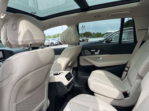 New 2026 Mercedes-Benz GLS 450 4MATIC image 22