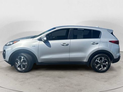 Used 2020 Kia Sportage LX AWD/4WD image 2