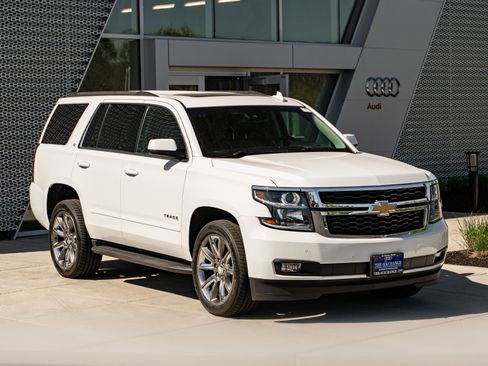 Used 2020 Chevrolet Tahoe LT AWD/4WD image 2