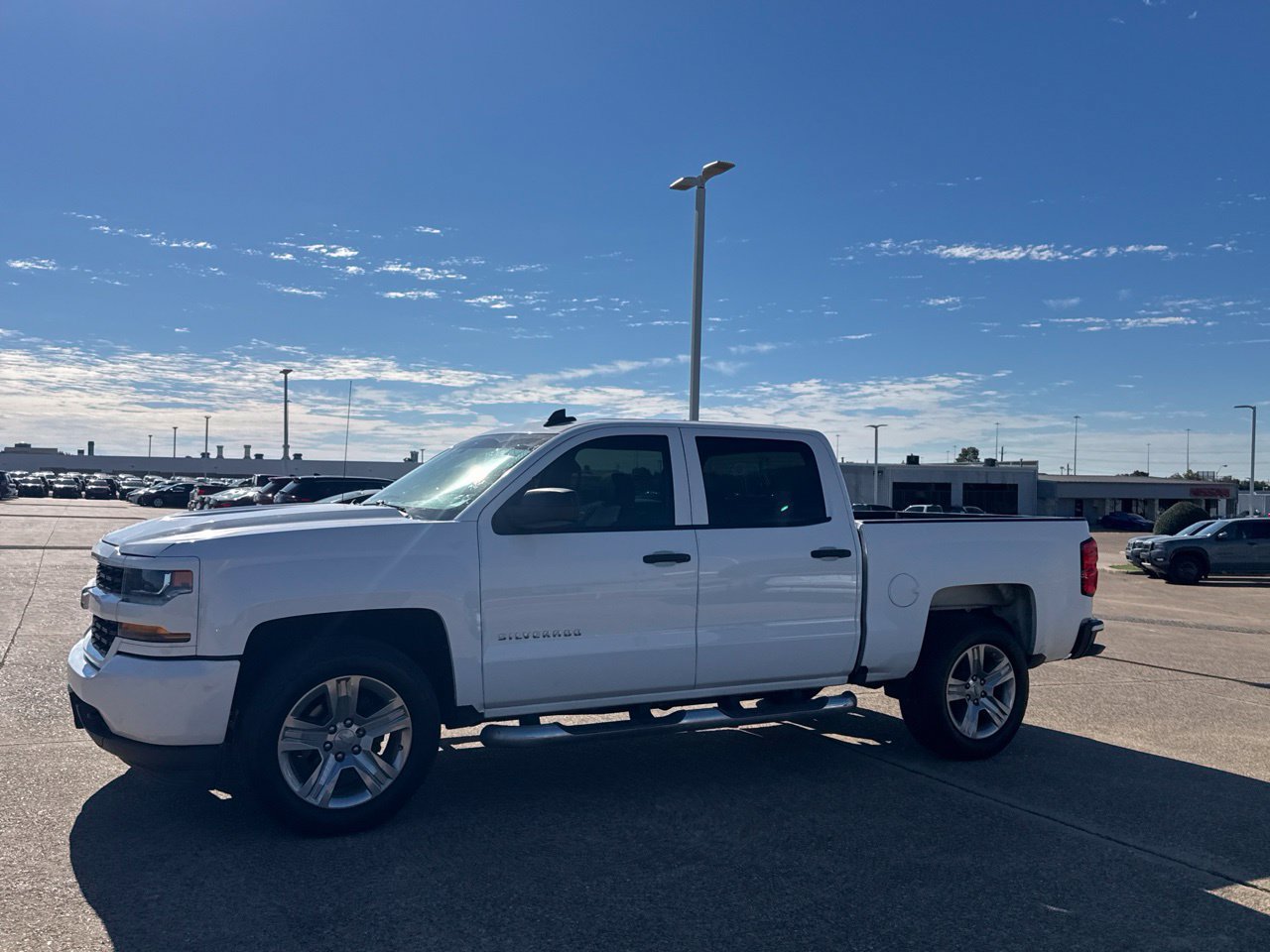 Used 2018 Chevrolet Silverado 1500 Custom w/ Custom Convenience Package RWD image 13