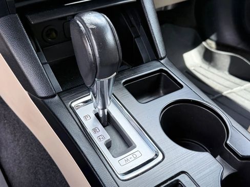 Used 2015 Subaru Outback 3.6R Limited image 27