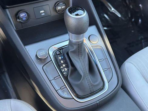 Used 2023 Hyundai Kona SEL image 16