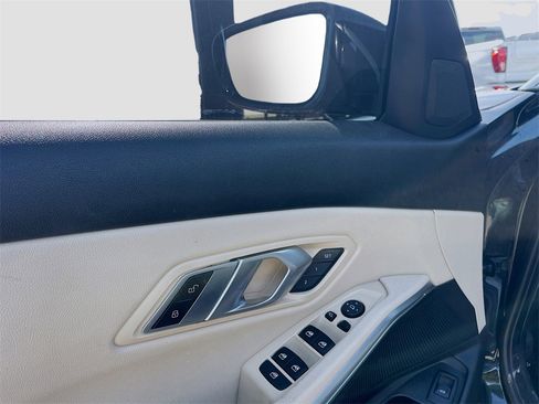 Used 2021 BMW 330i 330i image 9