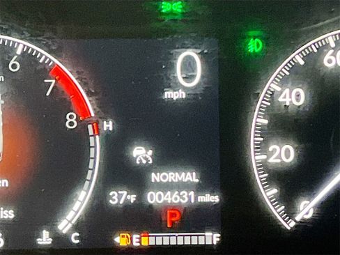 Used 2025 Honda Ridgeline TrailSport image 12