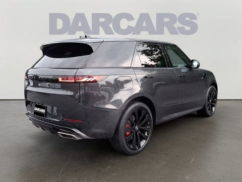 Used 2025 Land Rover Range Rover Sport Dynamic SE AWD/4WD image 6