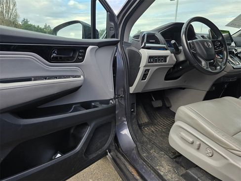 Used 2019 Honda Odyssey Elite image 19
