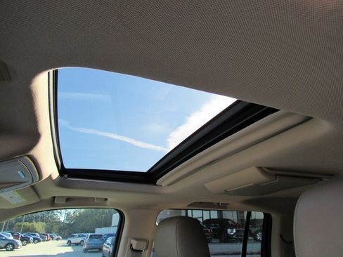 Used 2015 GMC Yukon XL SLT w/ Open Road Package image 20