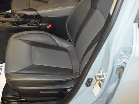 Used 2021 Subaru Crosstrek 2.5i Sport w/ Moonroof Package image 15