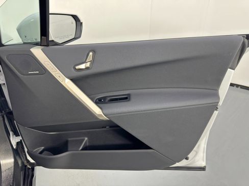 Used 2022 BMW iX xDrive50 w/ Sport Package image 49