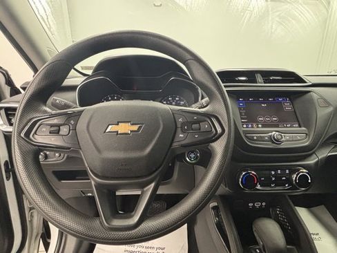 Used 2023 Chevrolet TrailBlazer LT image 15