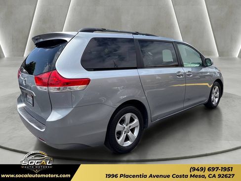 Used 2011 Toyota Sienna LE w/ Towing Pkg FWD image 5