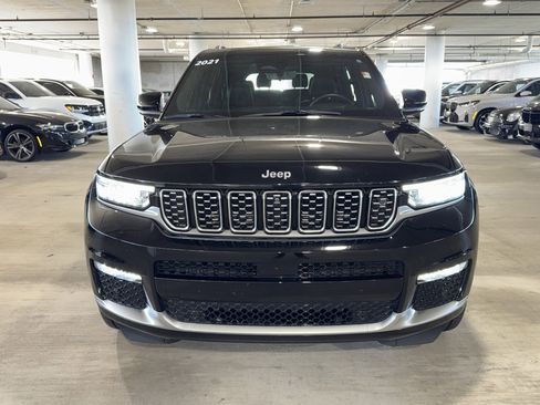 Used 2021 Jeep Grand Cherokee L Summit image 3