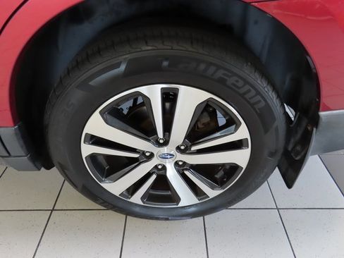 Used 2019 Subaru Outback 3.6R Limited image 17