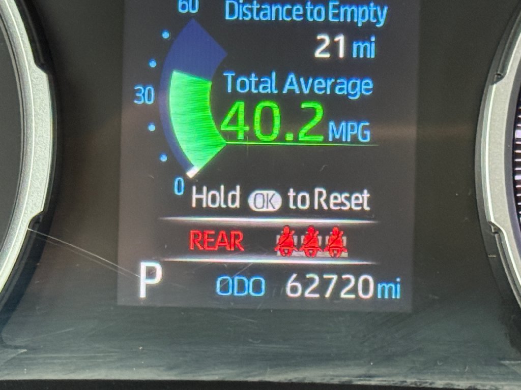Used 2022 Toyota RAV4 XLE Premium AWD/4WD image 13
