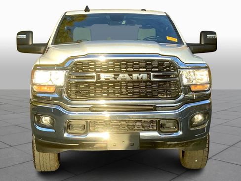 Used 2024 RAM 3500 Big Horn image 3