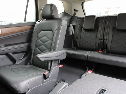 New 2026 Volkswagen Atlas SE image 20