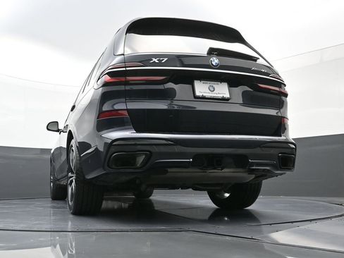 Used 2024 BMW X7 xDrive40i w/ Executive Package image 30