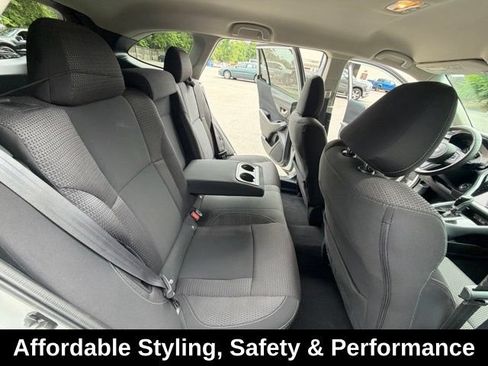 Used 2021 Subaru Outback Premium AWD/4WD image 29