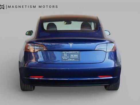 Used 2018 Tesla Model 3 Mid Range image 8