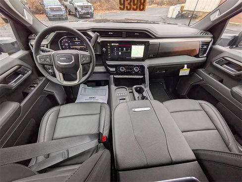 New 2026 GMC Sierra 3500 Denali w/ Denali Reserve Package image 32