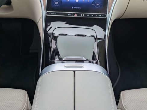 Used 2022 Mercedes-Benz C 300 Sedan image 20