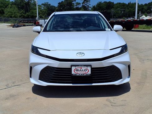 Certified 2026 Toyota Camry LE FWD image 4