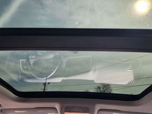 Used 2015 Audi A4 Premium image 17