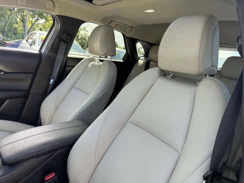 Used 2024 MAZDA CX-30 AWD 2.5 S w/ Preferred Package image 9