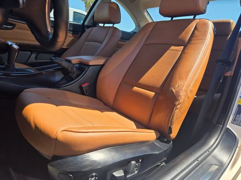 Used 2012 BMW 335i Coupe image 10