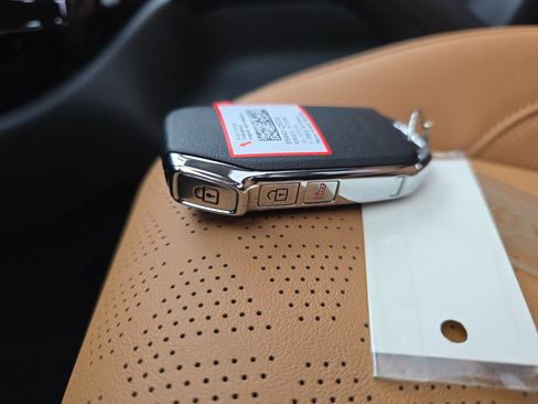 New 2026 Kia Seltos EX image 38