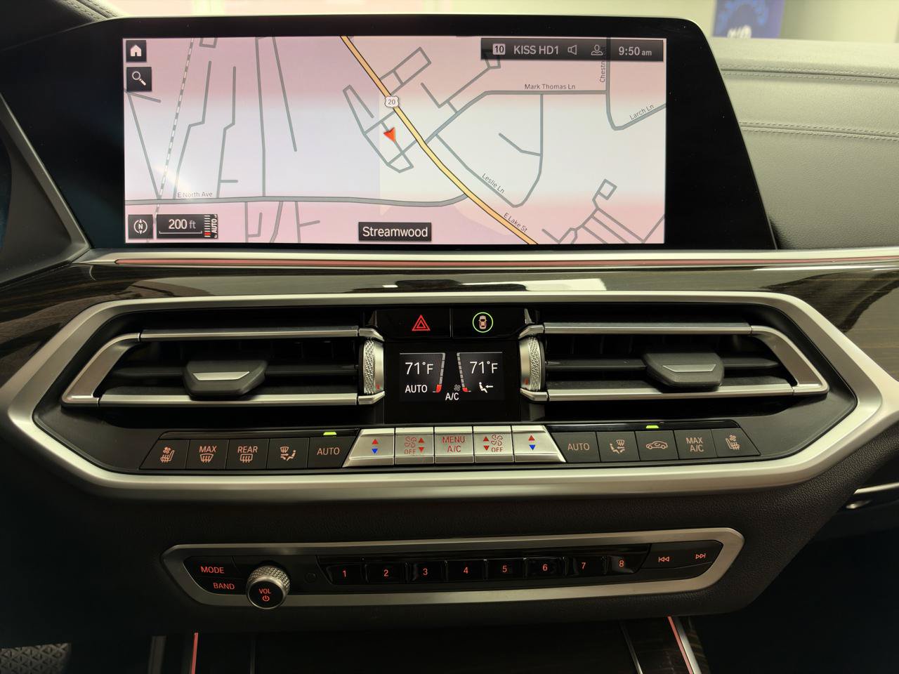 Used 2021 BMW X7 xDrive40i w/ Premium Package AWD/4WD image 20