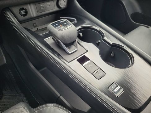 Used 2025 Nissan Rogue Platinum w/ Platinum Premium Package FWD image 31